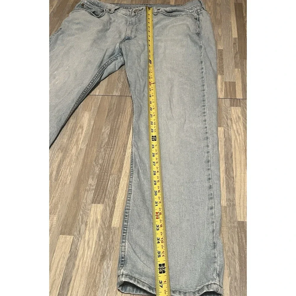 Levis 514 Jeans Mens 38x30 Light Wash Blue Straight Fit Stretch Denim Zip Fly